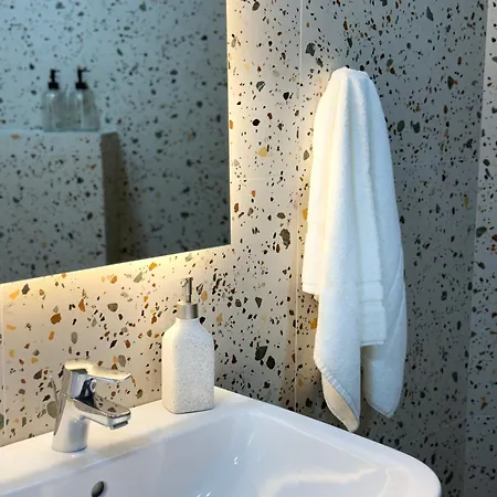 Casa de hóspedes Te Ajdini 3*