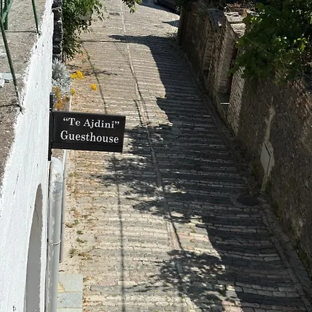 Te Ajdini Vendégház